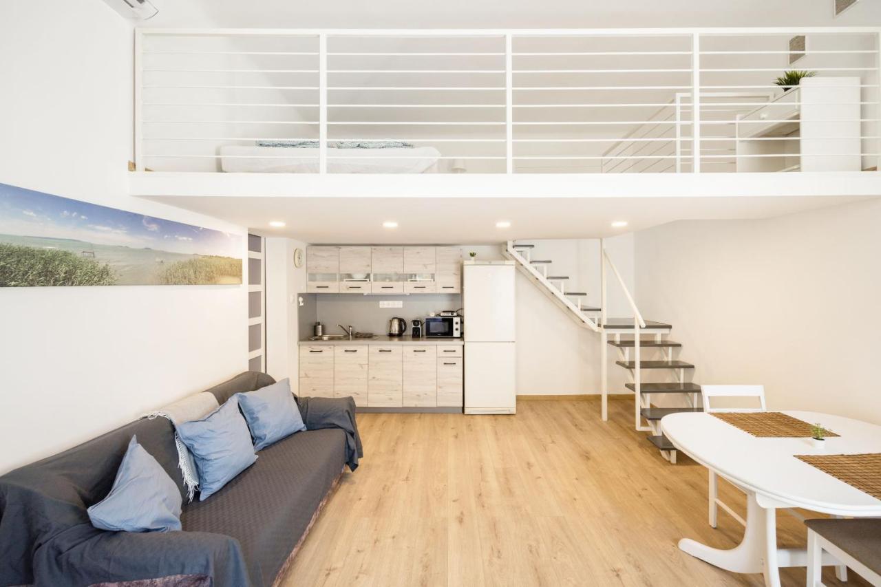 V12 Apartments ブダペスト エクステリア 写真