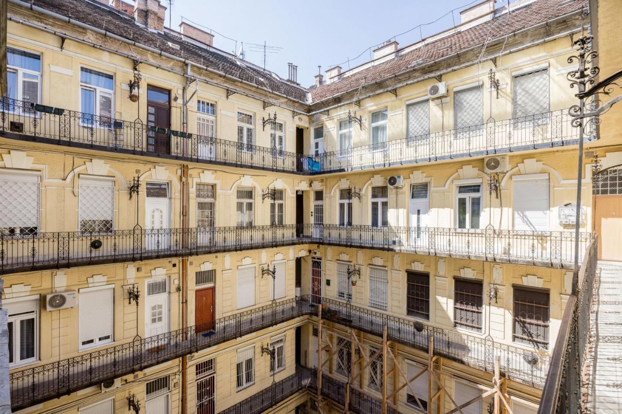 V12 Apartments ブダペスト エクステリア 写真